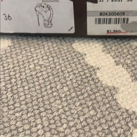 Gucci Napa Silk Gold platform heels sz 6 - Picture 7 of 8